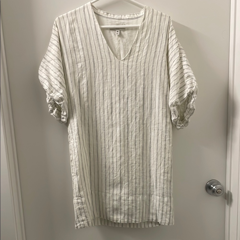 Banana Republic linen Striped V-Neck Tunic dress. Never worn!
